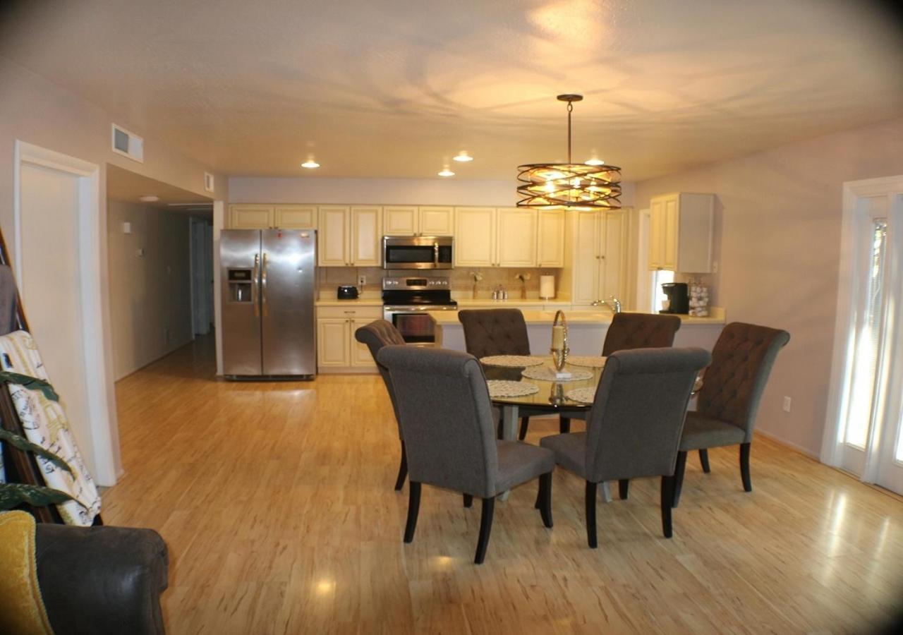 Tempe Escape With Heated Pool, Billiards & Firepit Fun别墅 外观 照片