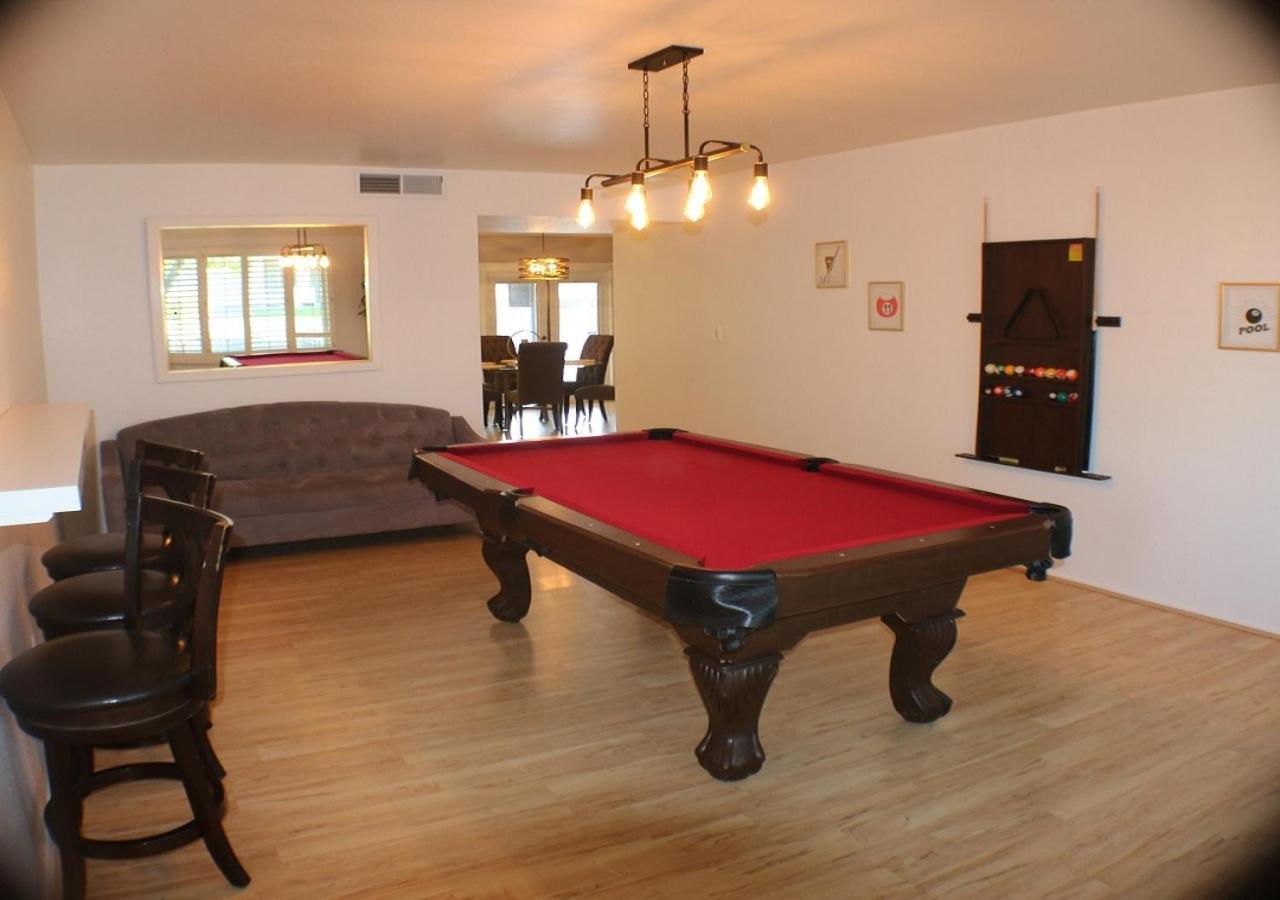 Tempe Escape With Heated Pool, Billiards & Firepit Fun别墅 外观 照片